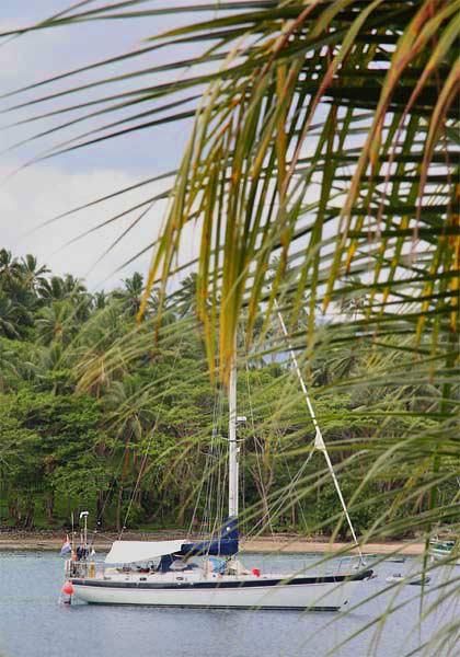 la Gemini at Fiji Islands