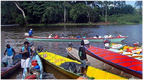 Atjoni, Suriname